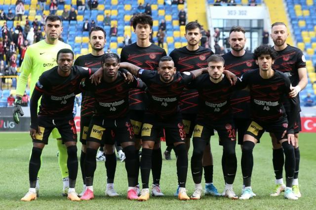 ag体育网站-吴少聪所在球队承认欠薪 主帅：球员工资急需支付